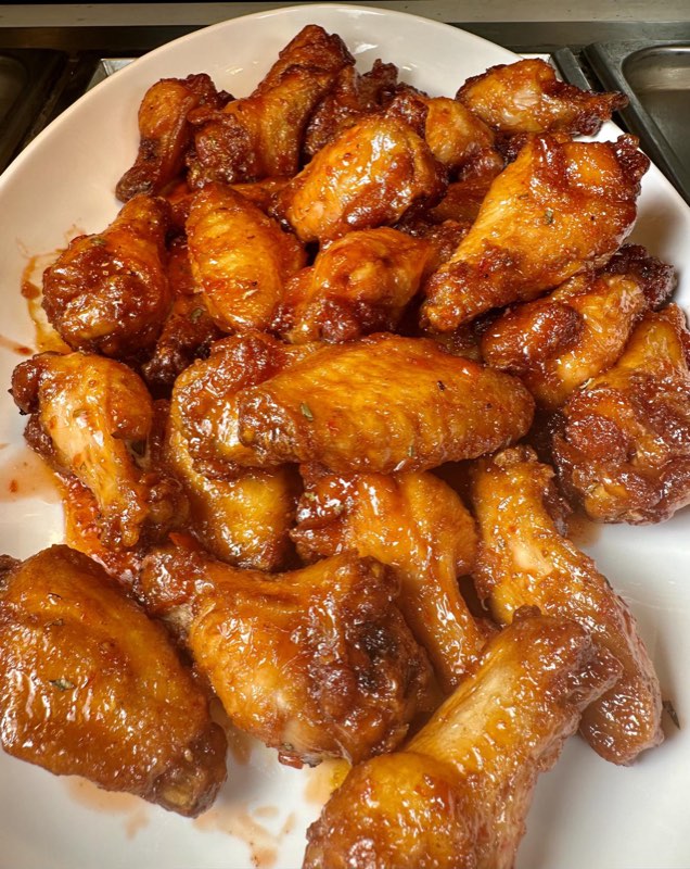 香辣雞翼 / Spicy chicken wings
